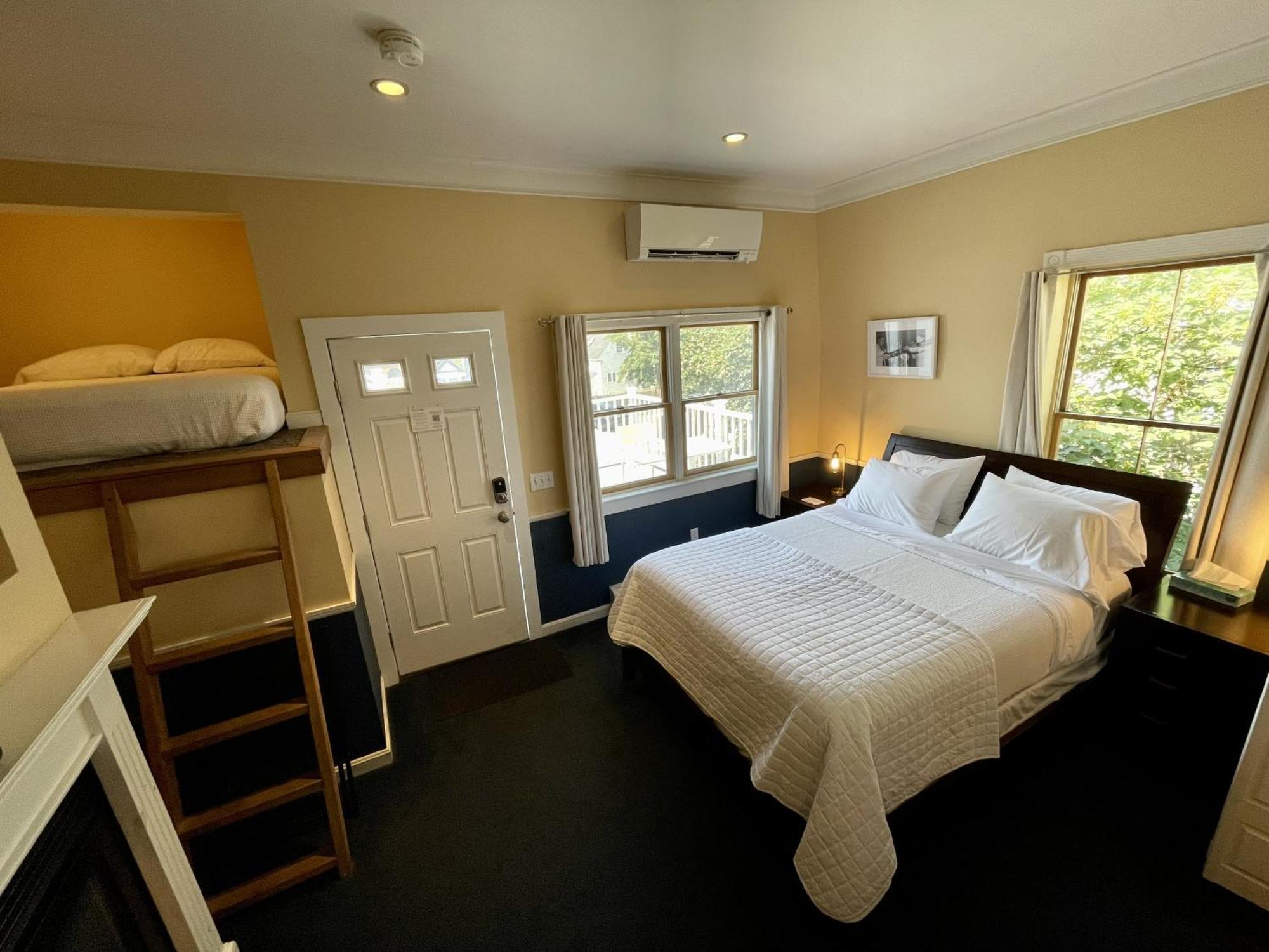 פרובינסטאון Brasswood Inn מראה חיצוני תמונה